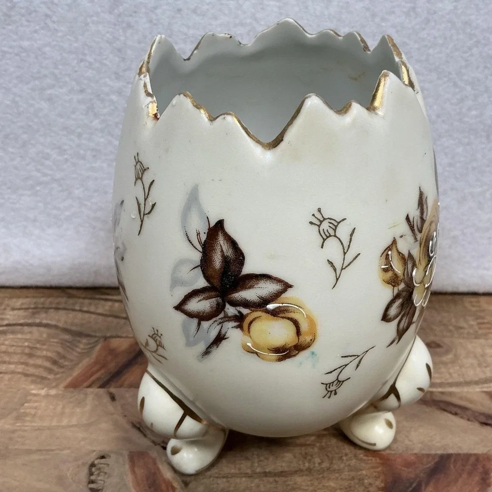Vintage Napcoware Set of 3 Floral Egg Footed Vases C3199 Gold Trim Cracked Shell